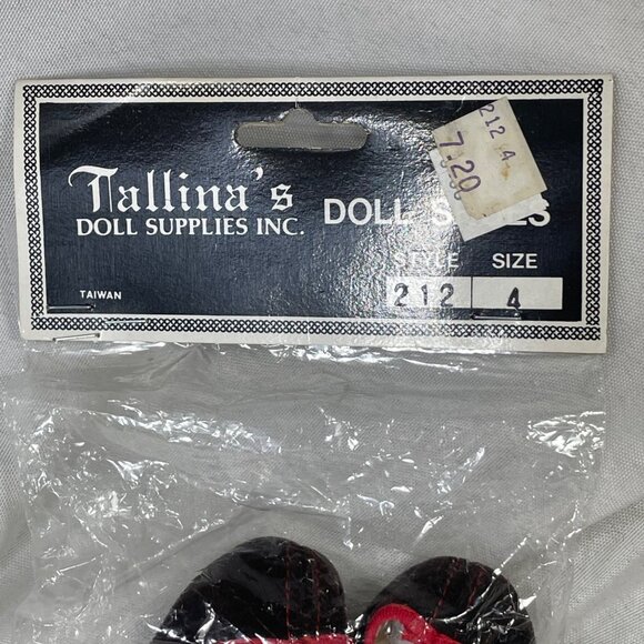 Tallinas Doll Shoes Style 212 Size 4 With Embroidered & Beaded Design Vintage - Picture 3 of 9